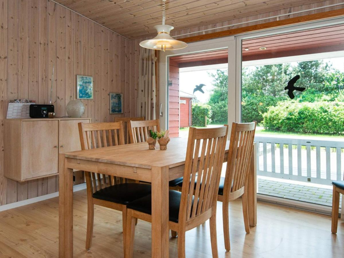 6 Person Holiday Home In Tarm Экстерьер фото